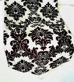 Table Runner Color Black & White, Size 2 Meter x 50 cm