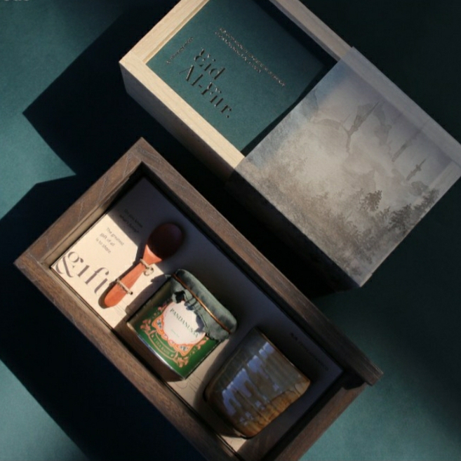 Lebaran Hampers - Premium Wooden Box