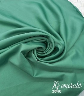 Kain Roll Satin Hijau