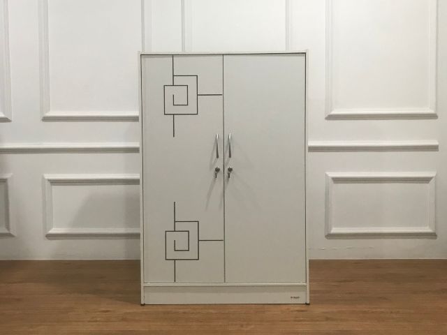 Lemari Pakaian BL 227 PUTIH