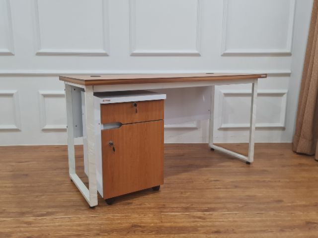 Meja Tulis MT 568 + NAKAS 212 SET