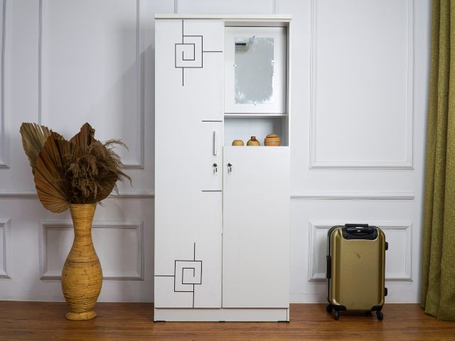 Lemari Pakaian LP 818
